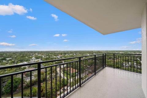 Tiny photo for 610 W Las Olas Boulevard #1712n, Fort Lauderdale, FL 33312 (MLS # B26012982)