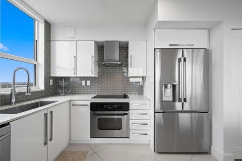 Tiny photo for 610 W Las Olas Boulevard #1712n, Fort Lauderdale, FL 33312 (MLS # B26012982)