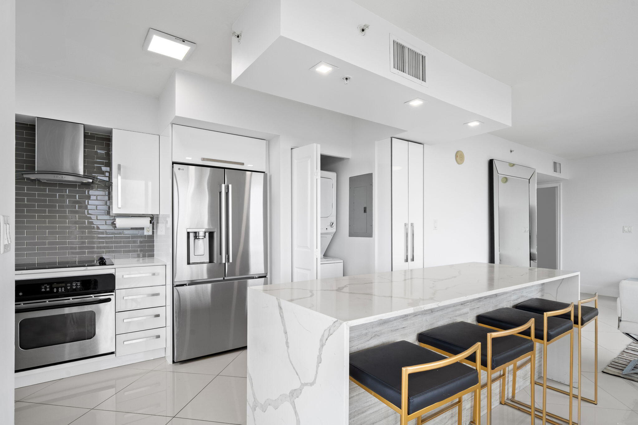 SYMPHONY NORTH CONDO - Residential