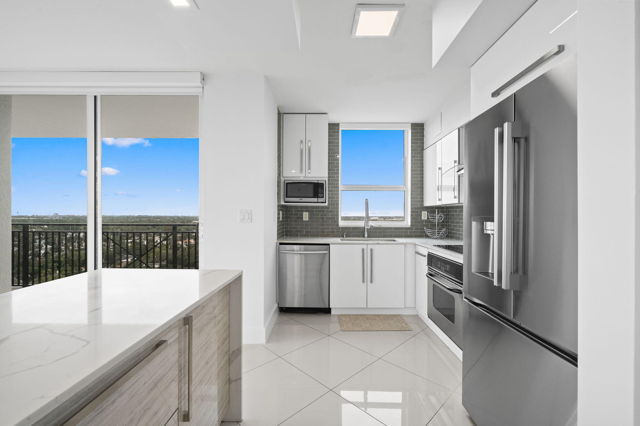 SYMPHONY NORTH CONDO - Residential