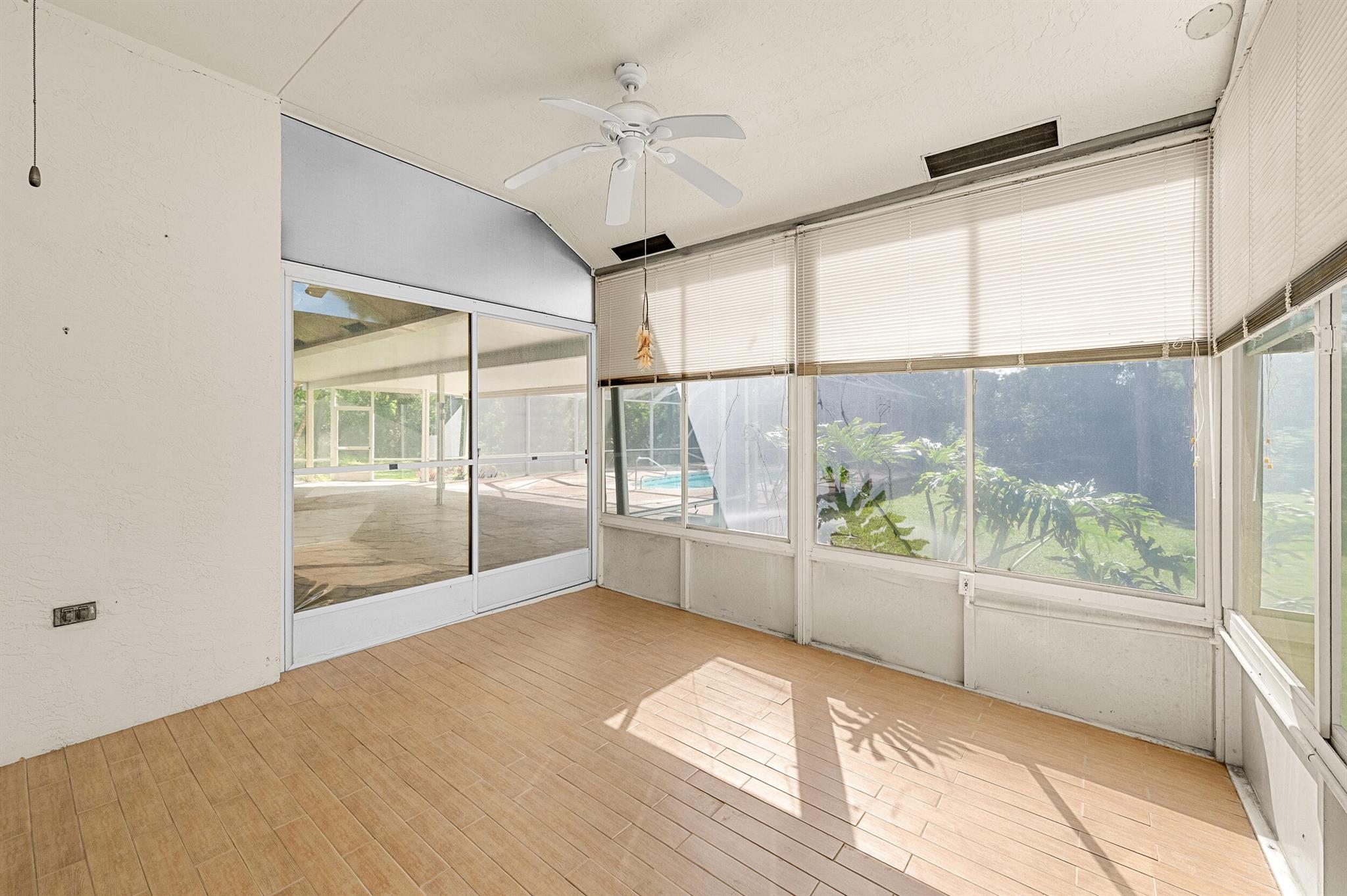 The Acreage - Residential