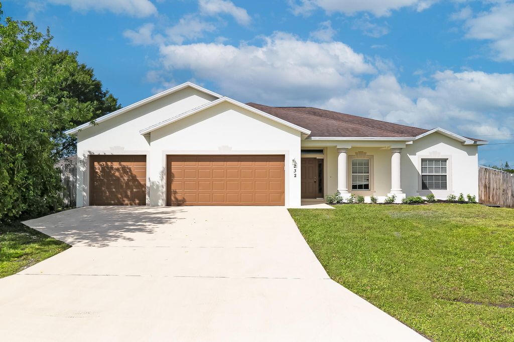 Photo of 232 SW Aldoro Place, Port Saint Lucie, FL 34953 (MLS # B26034563)