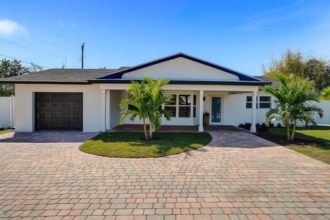530 Kingbird Circle Delray Beach FL 33444