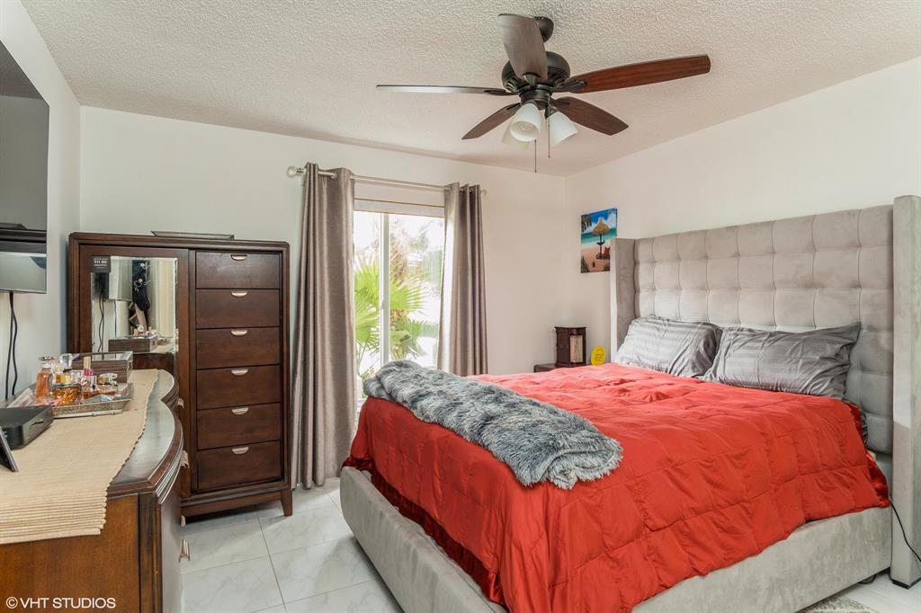 PINE RIDGE AT DELRAY BEACH CONDO - Residential Lease