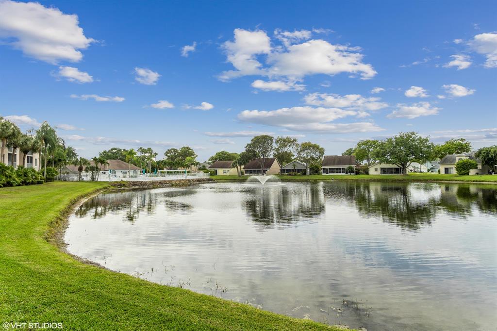 PINE RIDGE AT DELRAY BEACH CONDO - Residential Lease