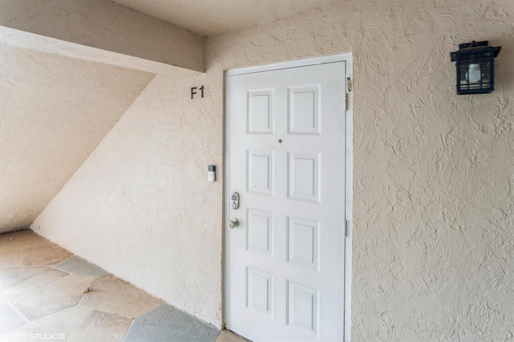 PINE RIDGE AT DELRAY BEACH CONDO - Residential Lease