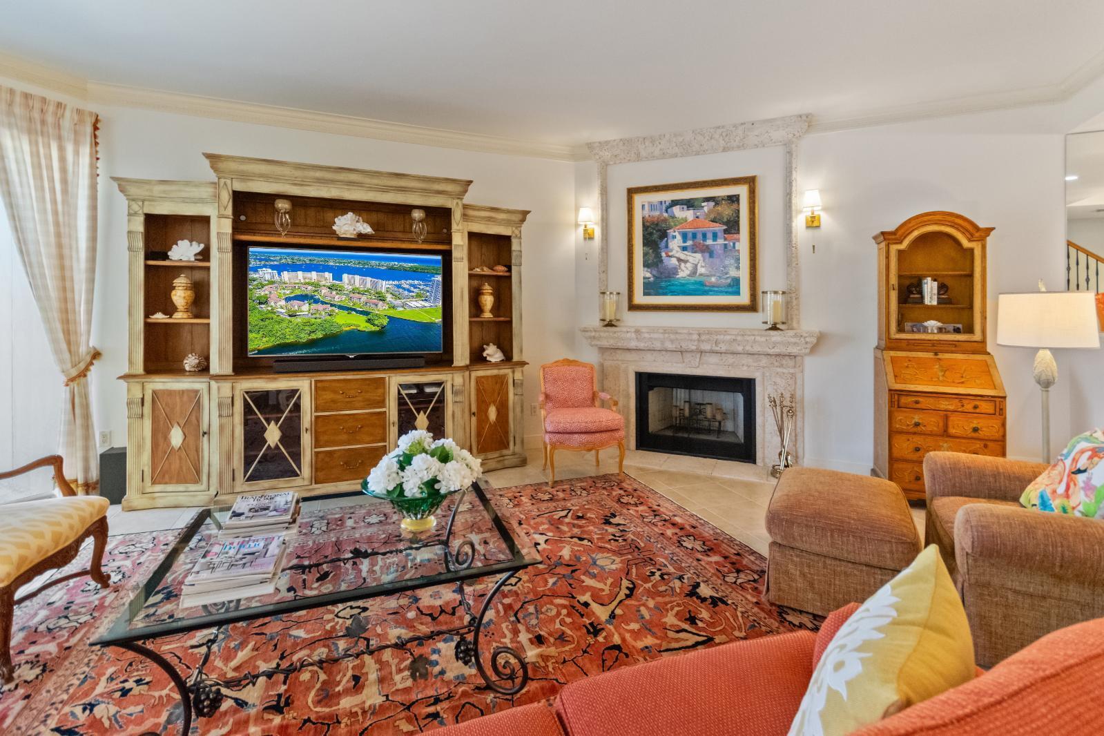 OLD PORT COVE HARBOR VILL - Residential