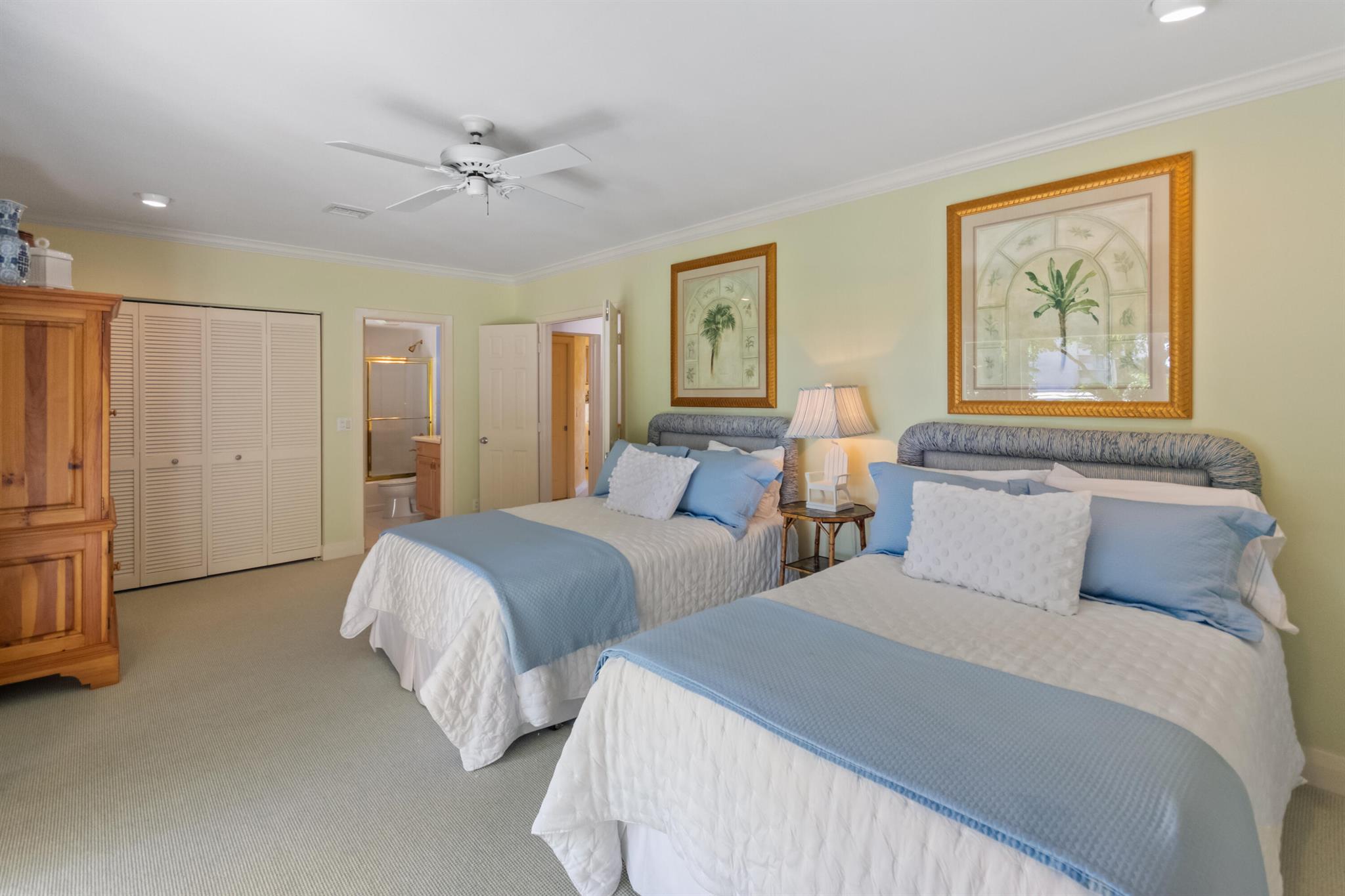 OLD PORT COVE HARBOR VILL - Residential