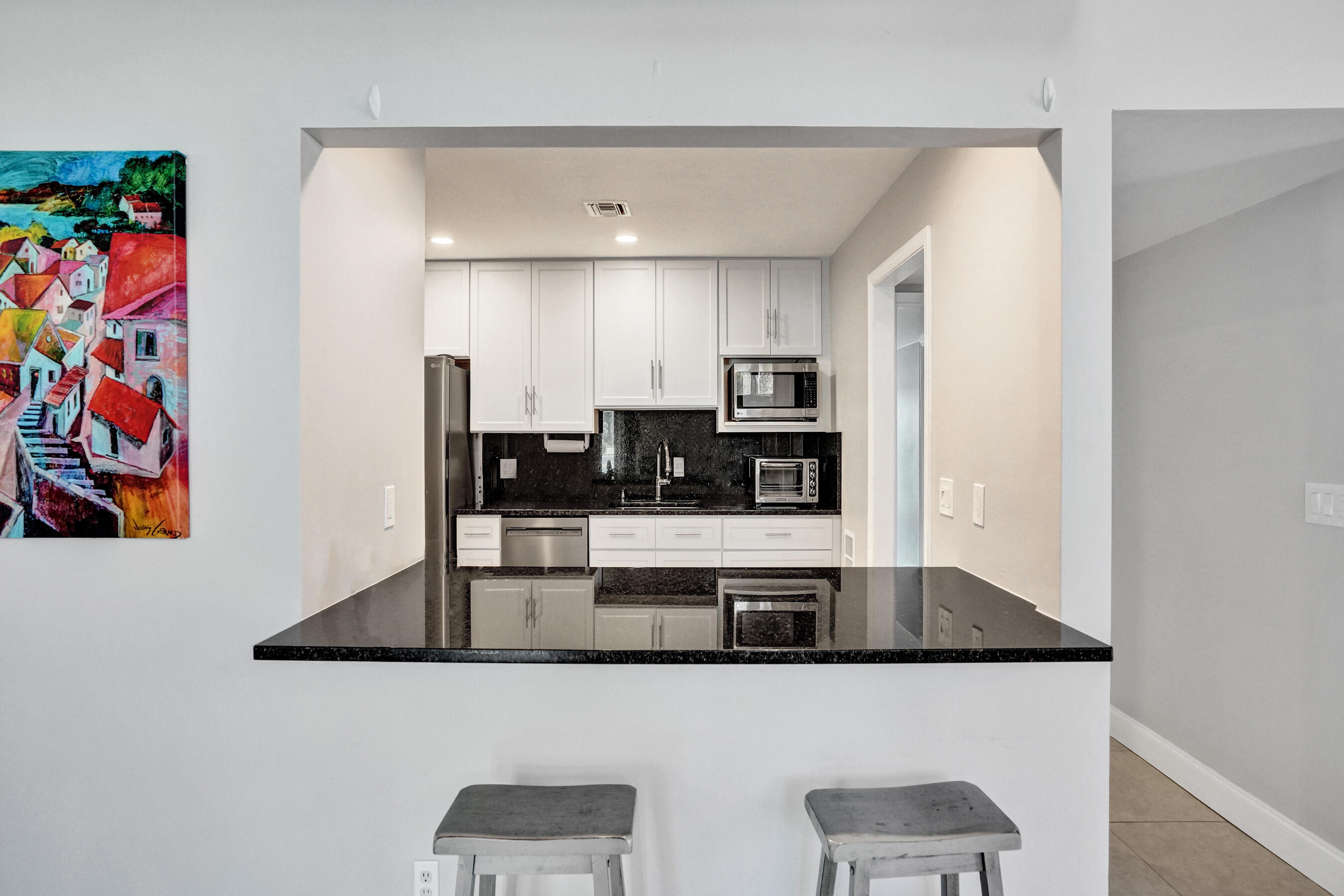 SOUTH LAKE CONDO - Residential