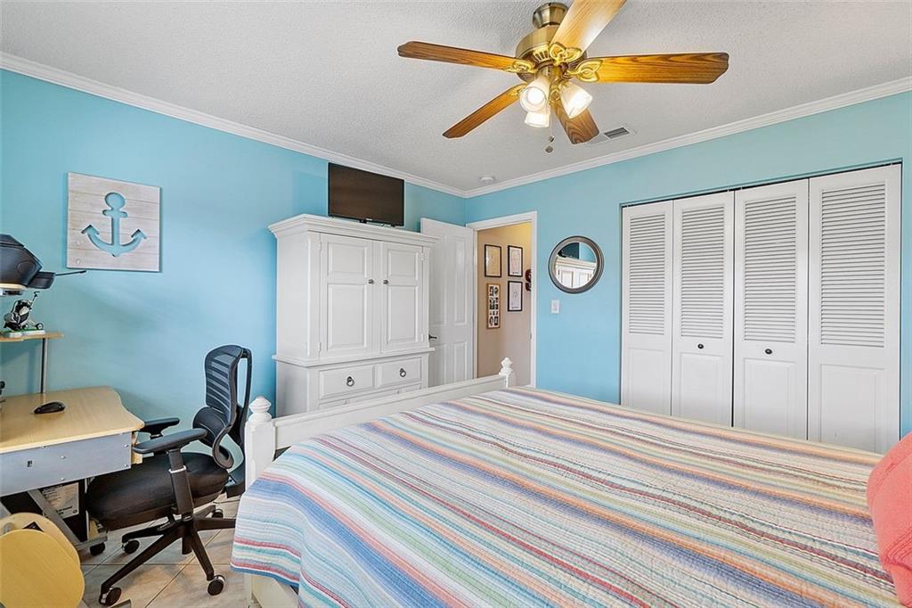 SPRING LAKE - Residential