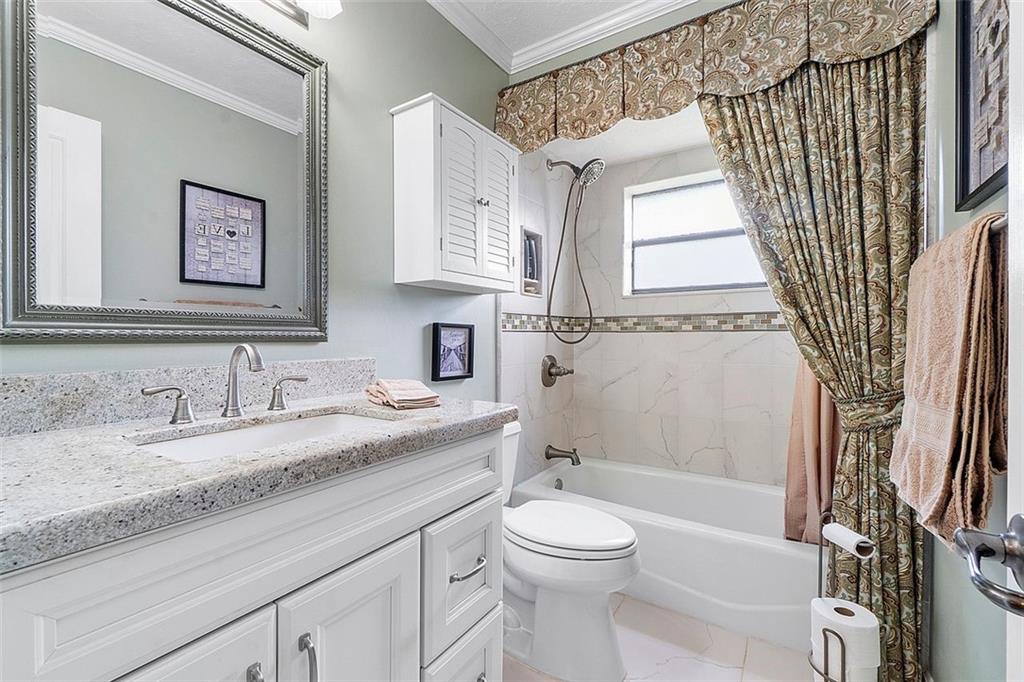 SPRING LAKE - Residential