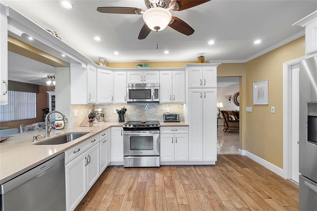 SPRING LAKE - Residential