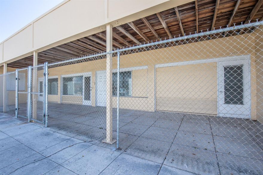 922 S Dixie is an apprx 46x19 space that consisted of 4 bays meaning there are 4 front entrances.  Existing bath and plumbing for possibly additional baths, 4 meters on thi building.  On the property is also 921 S J St, a 4 br 2 bth single family home with laundry room and garage.  Updated electric and kitchen with granite counters.  2 off street parking spaces.