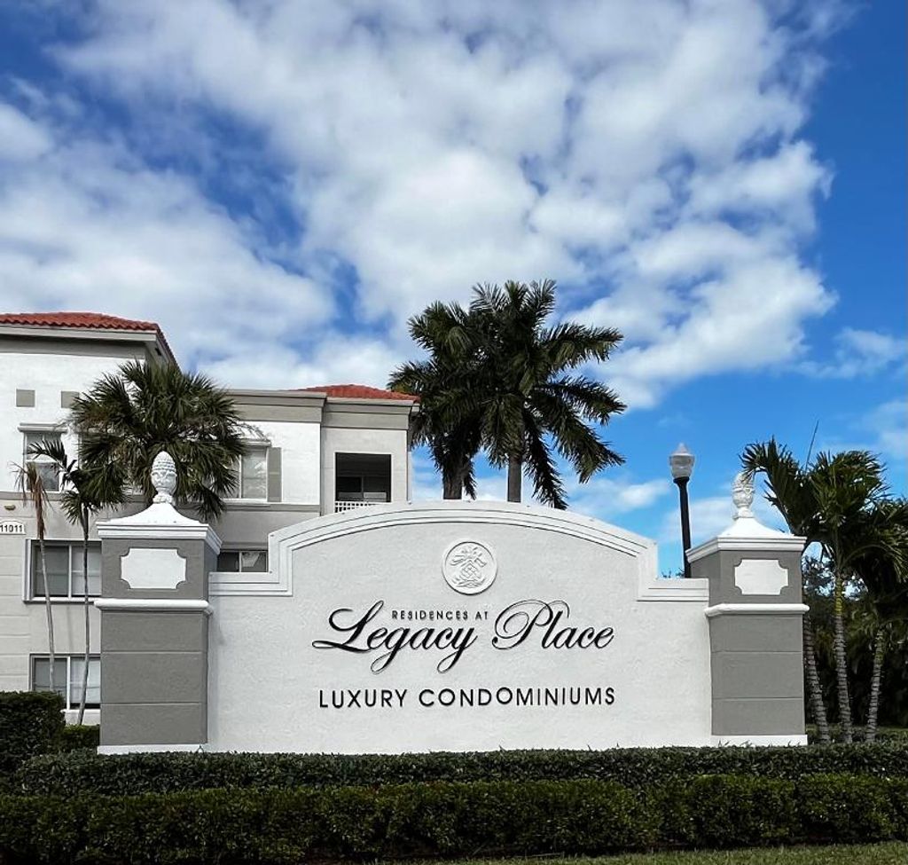 Photo of 11019 Legacy Lane #305, Palm Beach Gardens, FL 33410 (MLS # R11082072)