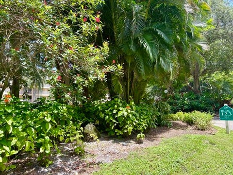 Tiny photo for 804 Cypress Grove Lane #508, Pompano Beach, FL 33069 (MLS # B26050732)