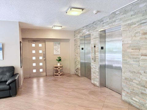 Tiny photo for 804 Cypress Grove Lane #508, Pompano Beach, FL 33069 (MLS # B26050732)