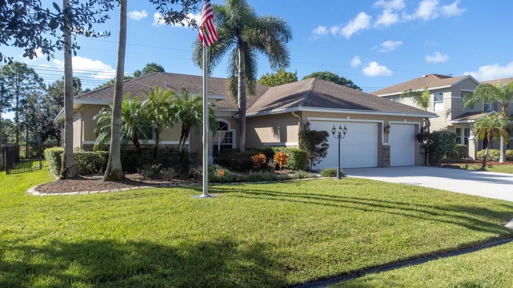 Photo of 5804 NW Breezy Brook Court, Port St Lucie, FL 34986 (MLS # R10923555)