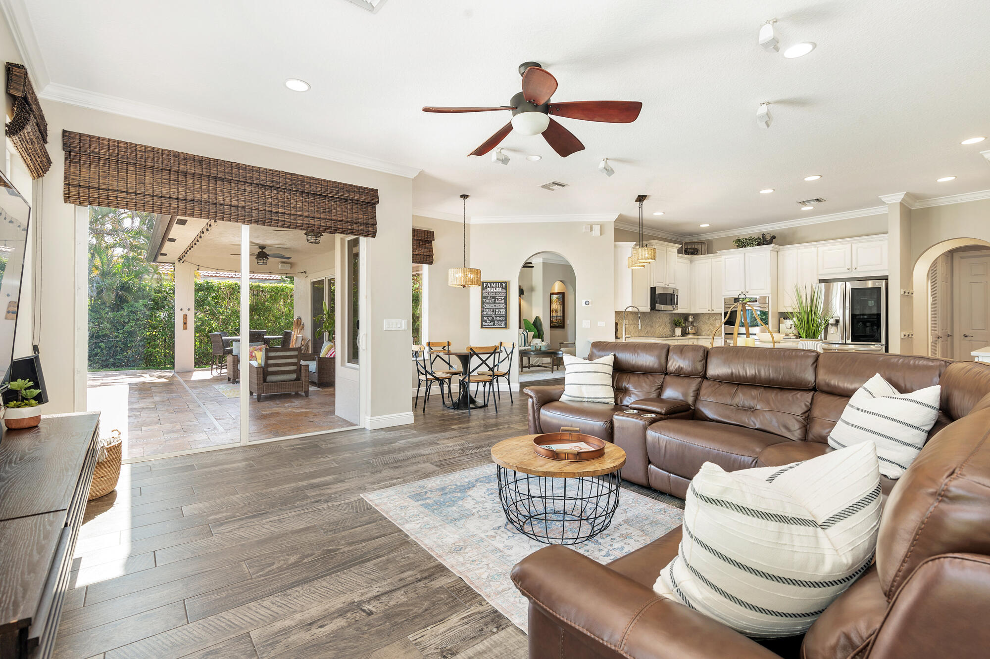 LOXAHATCHEE RESERVE - Residential