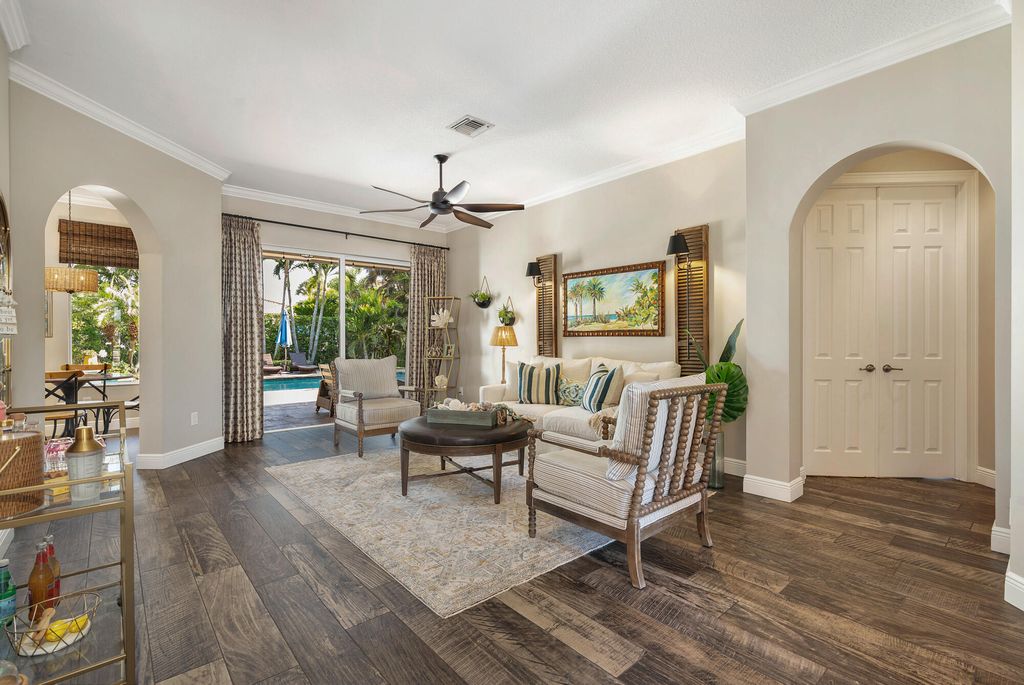 Photo of 133 Citadel Circle, Jupiter, FL 33458 (MLS # B26026844)