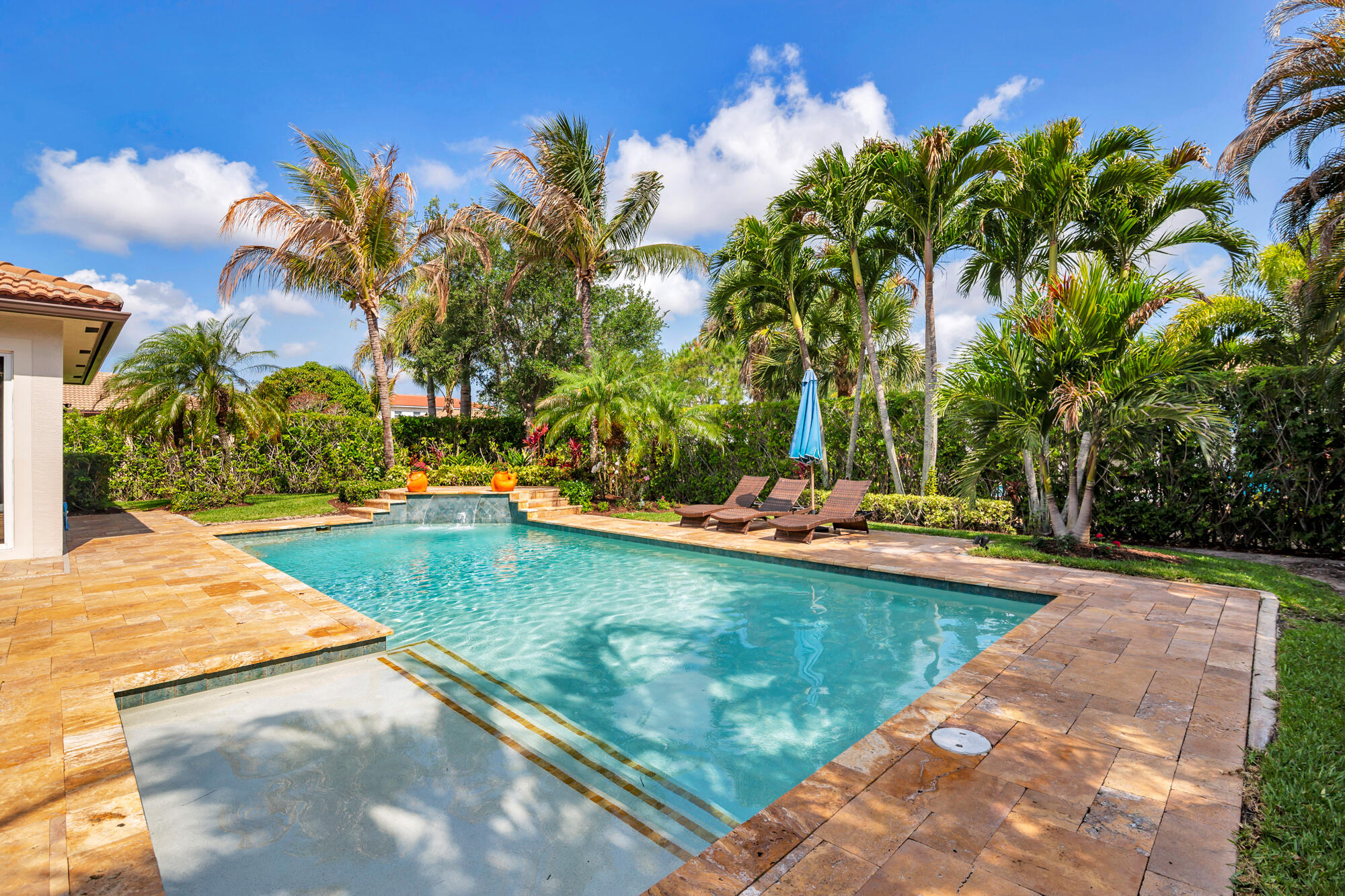 LOXAHATCHEE RESERVE - Residential