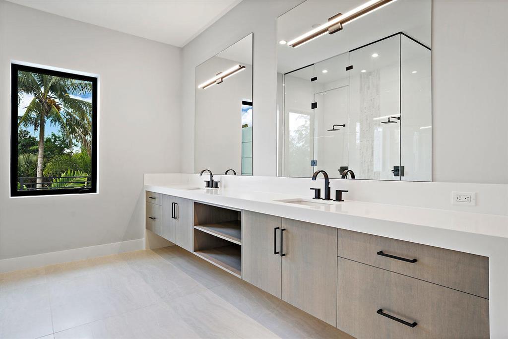 North Palm Trail - Residential