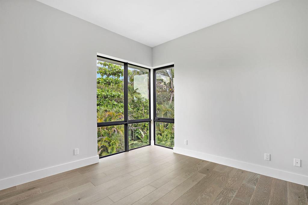 North Palm Trail - Residential