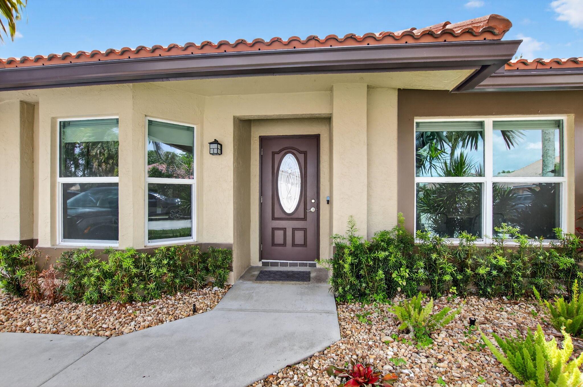 11080 Lakeaire Circle