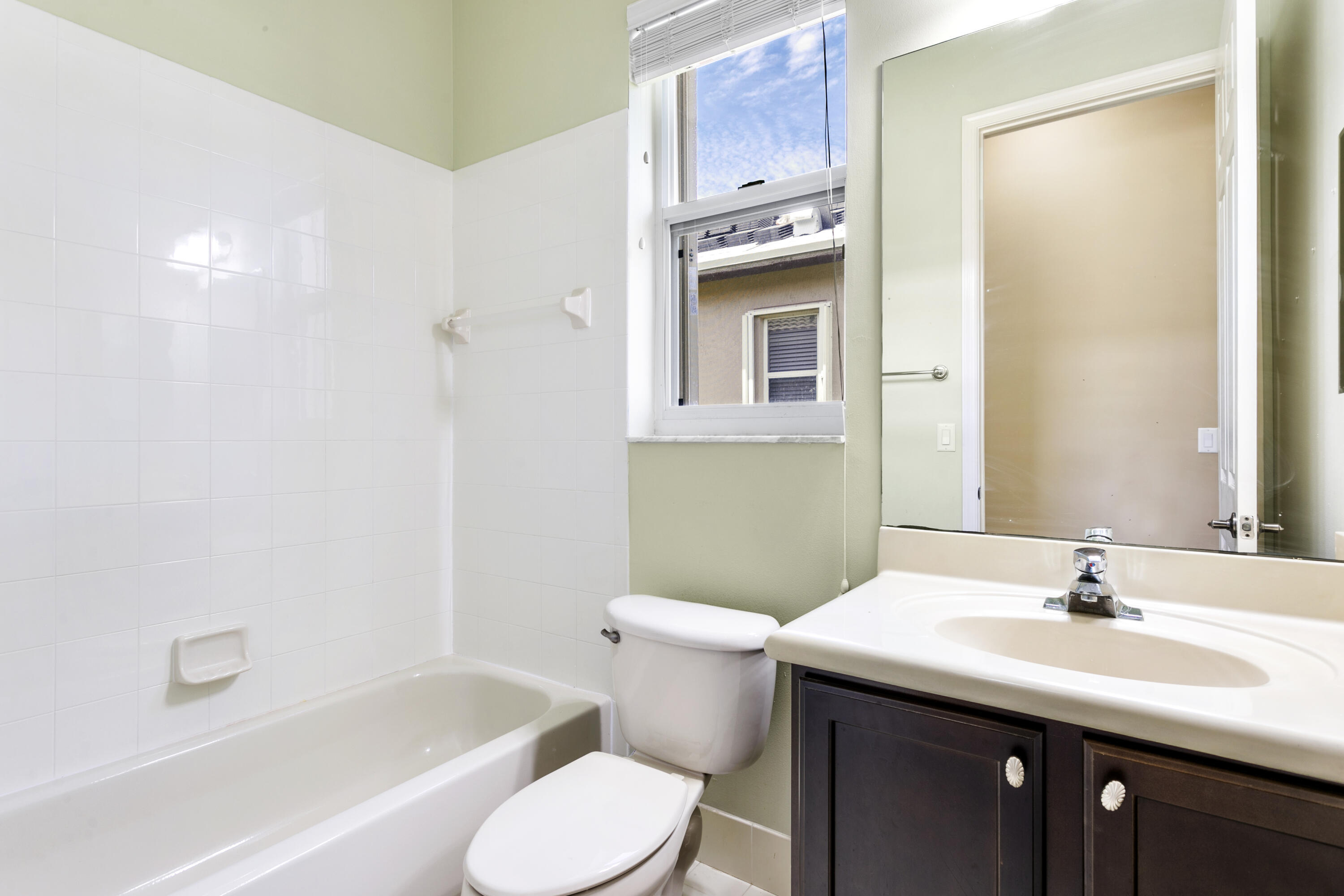 WHITEHORSE ESTATES 2 - Residential