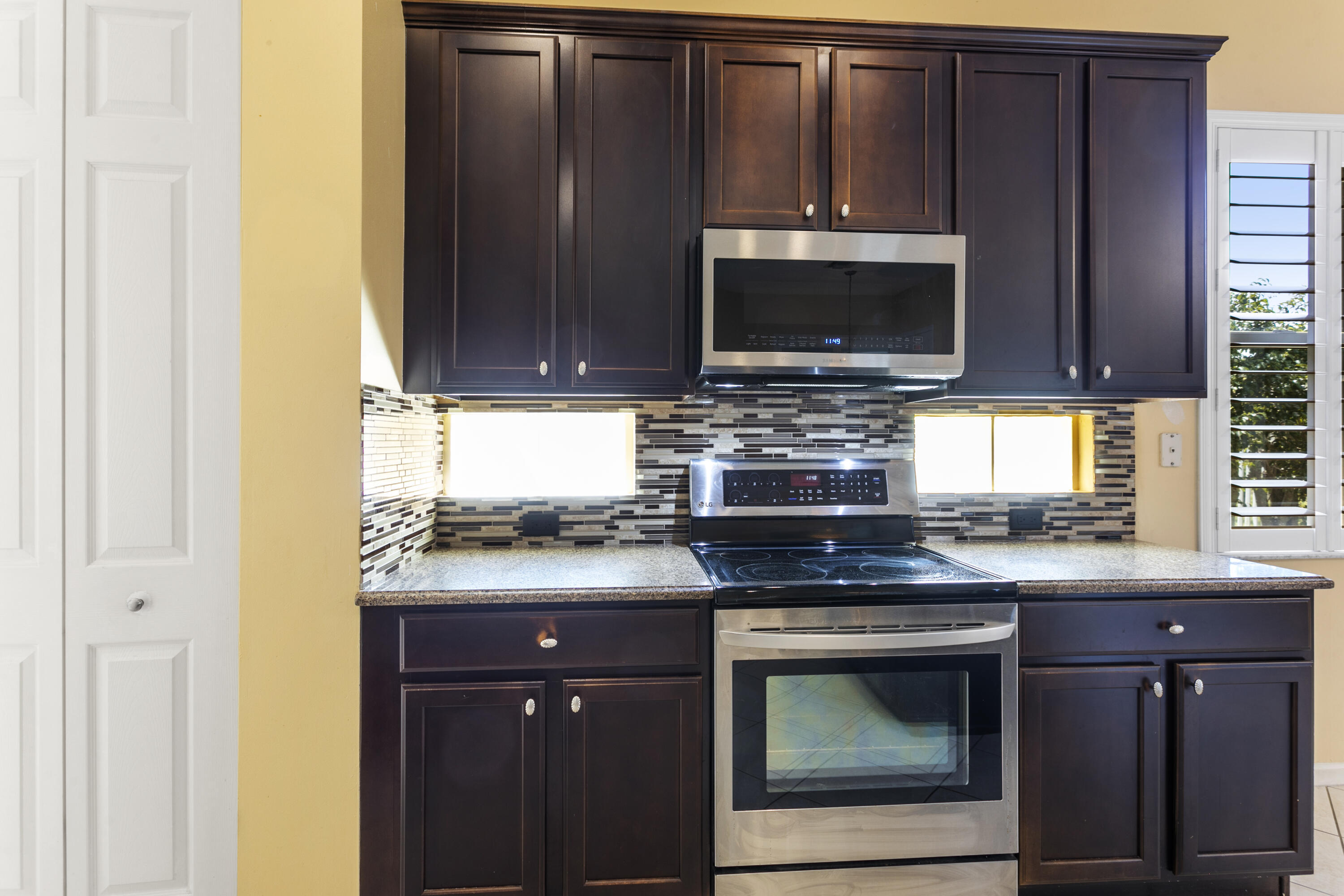 WHITEHORSE ESTATES 2 - Residential