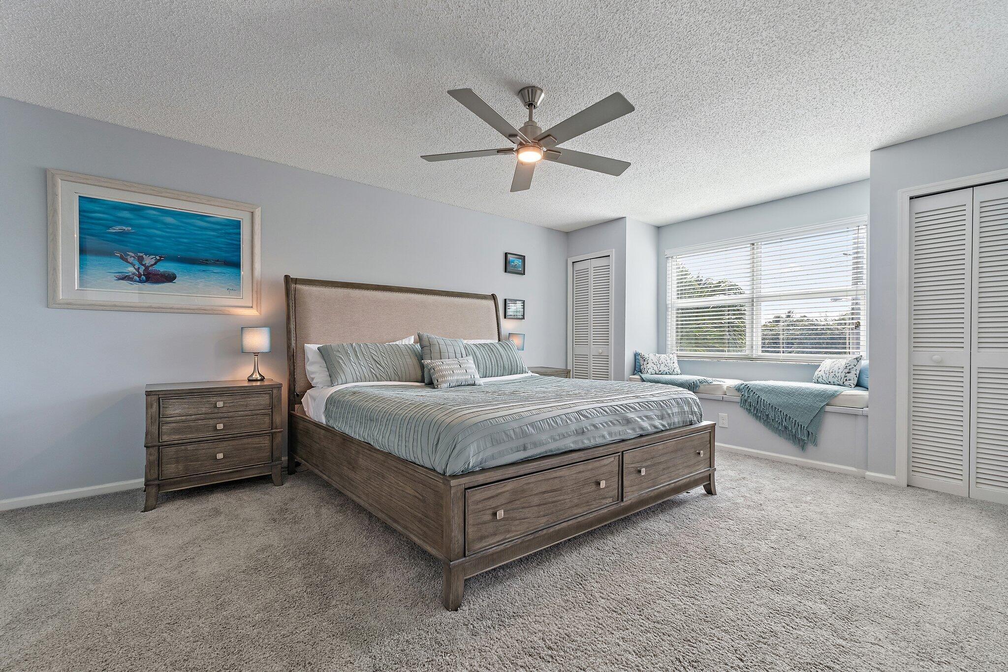 BEACHCOMBER CONDO - Residential Lease