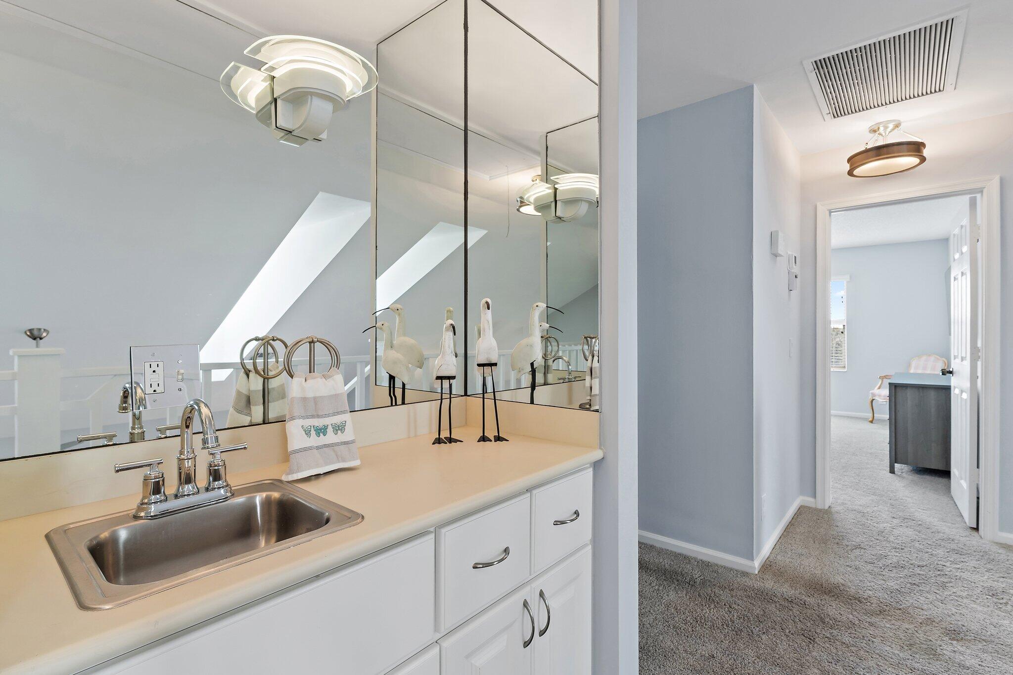 BEACHCOMBER CONDO - Residential Lease
