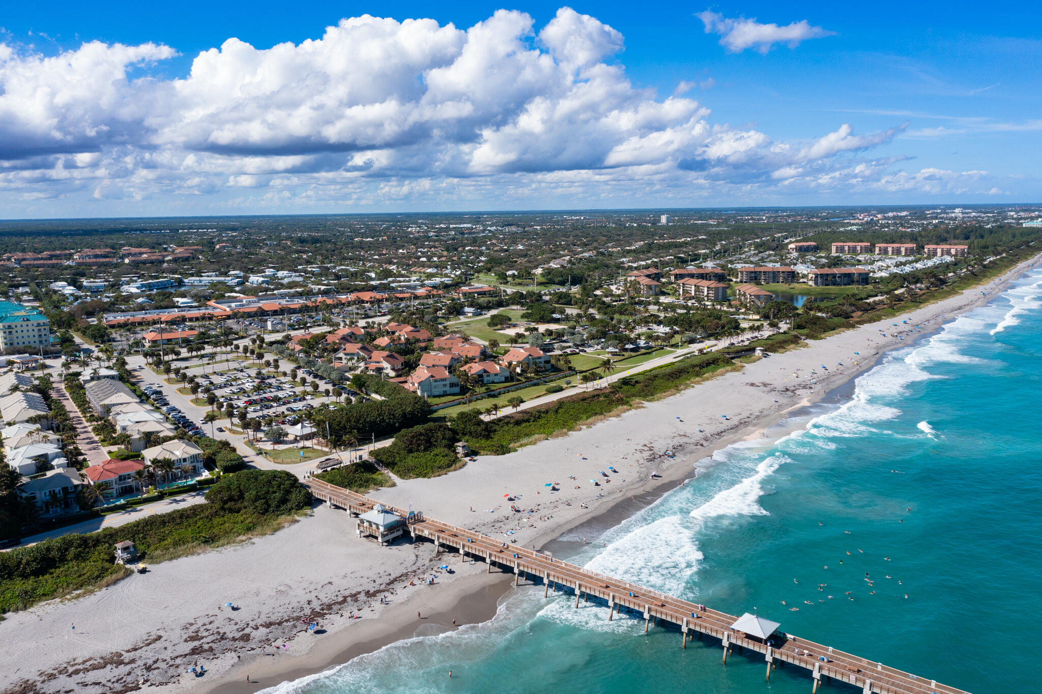 BEACHCOMBER CONDO - Residential Lease