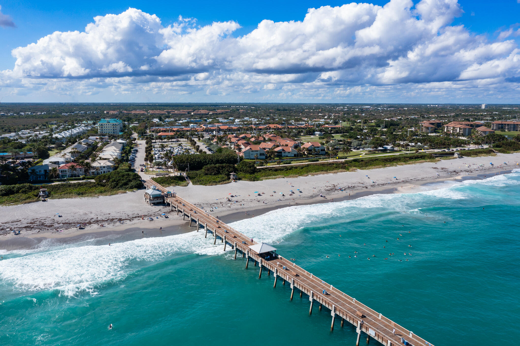 BEACHCOMBER CONDO - Residential Lease