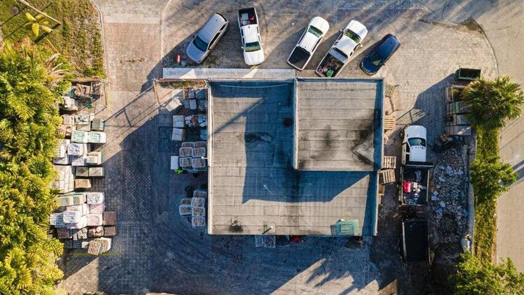 Photo of 3109 2nd Avenue N, Palm Springs, FL 33461 (MLS # R11064786)