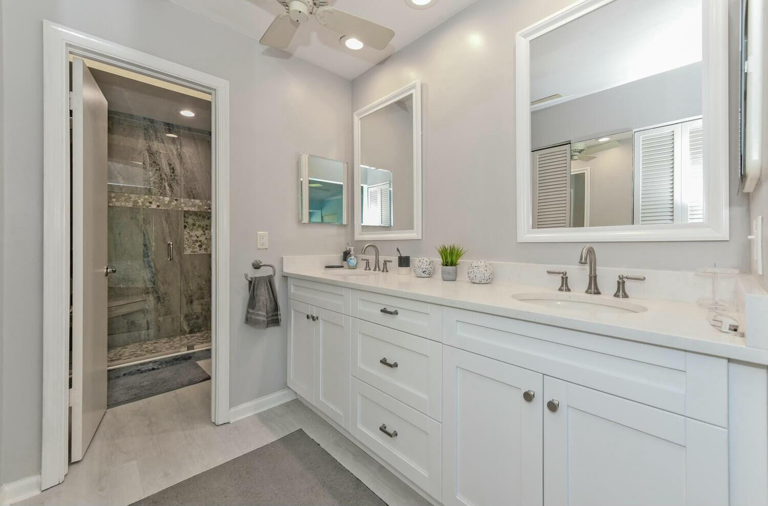 WINDWARD AT JONATHANS LANDING - Residential Lease