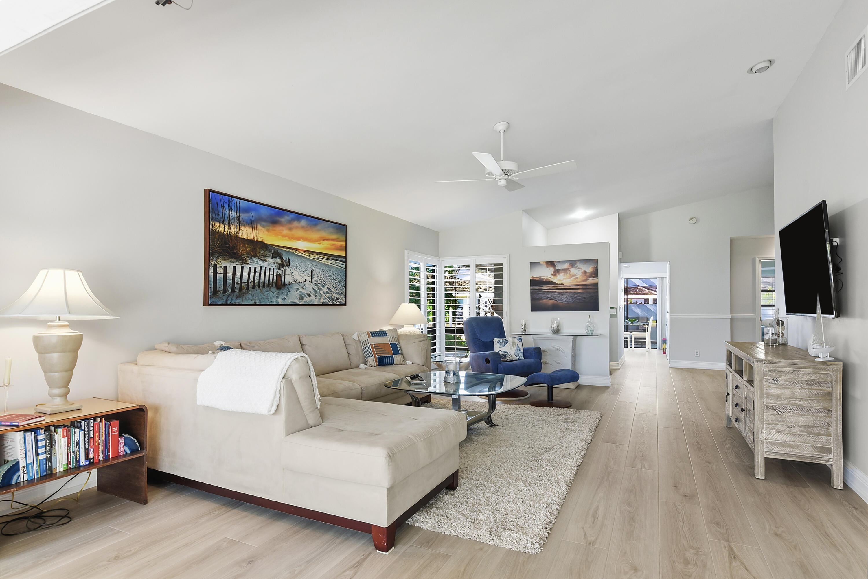WINDWARD AT JONATHANS LANDING - Residential Lease