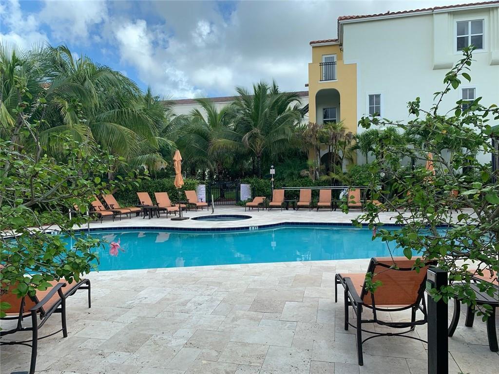 Central Falls West - Residential Lease