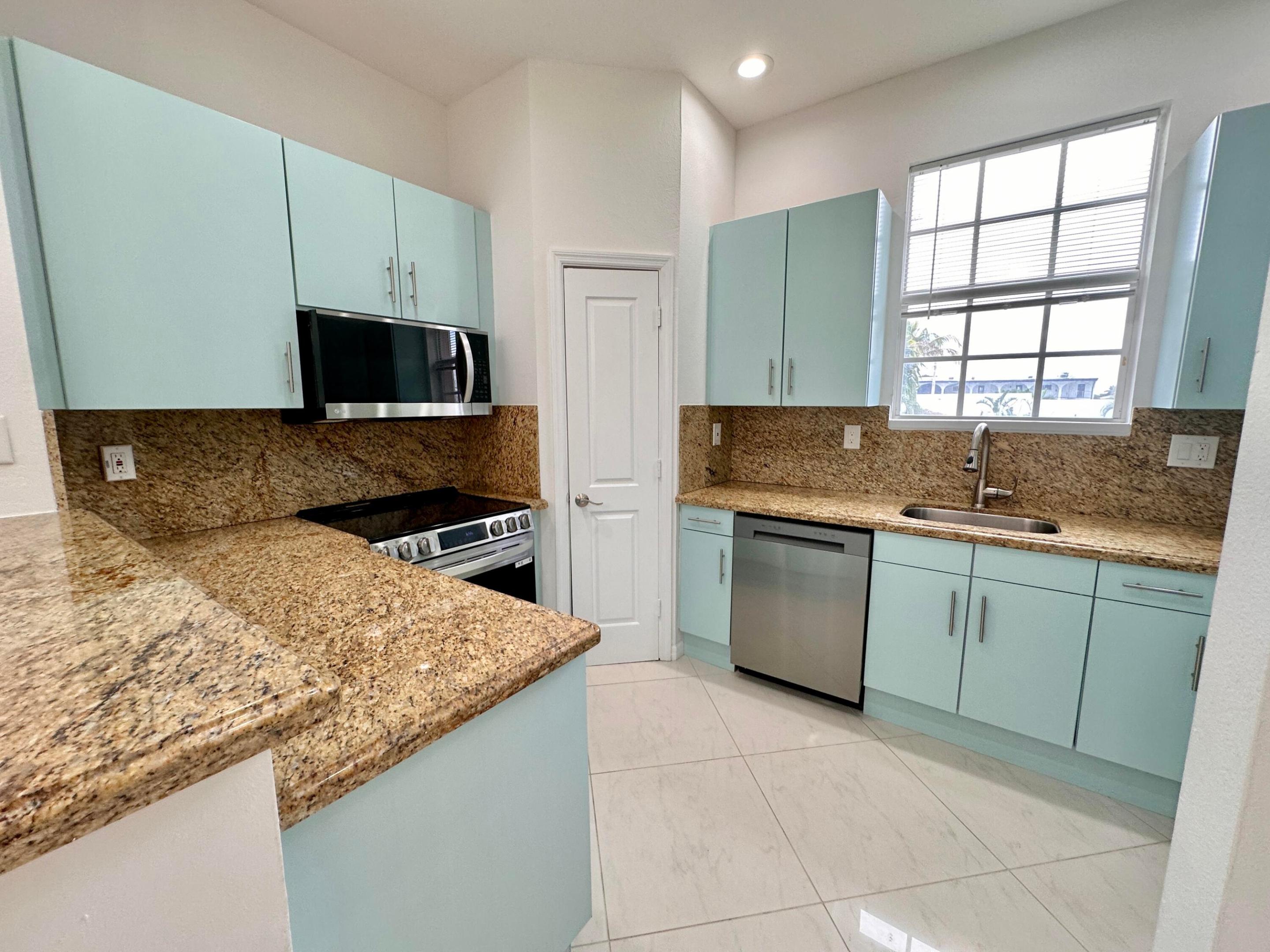 Silver Beach - Residential