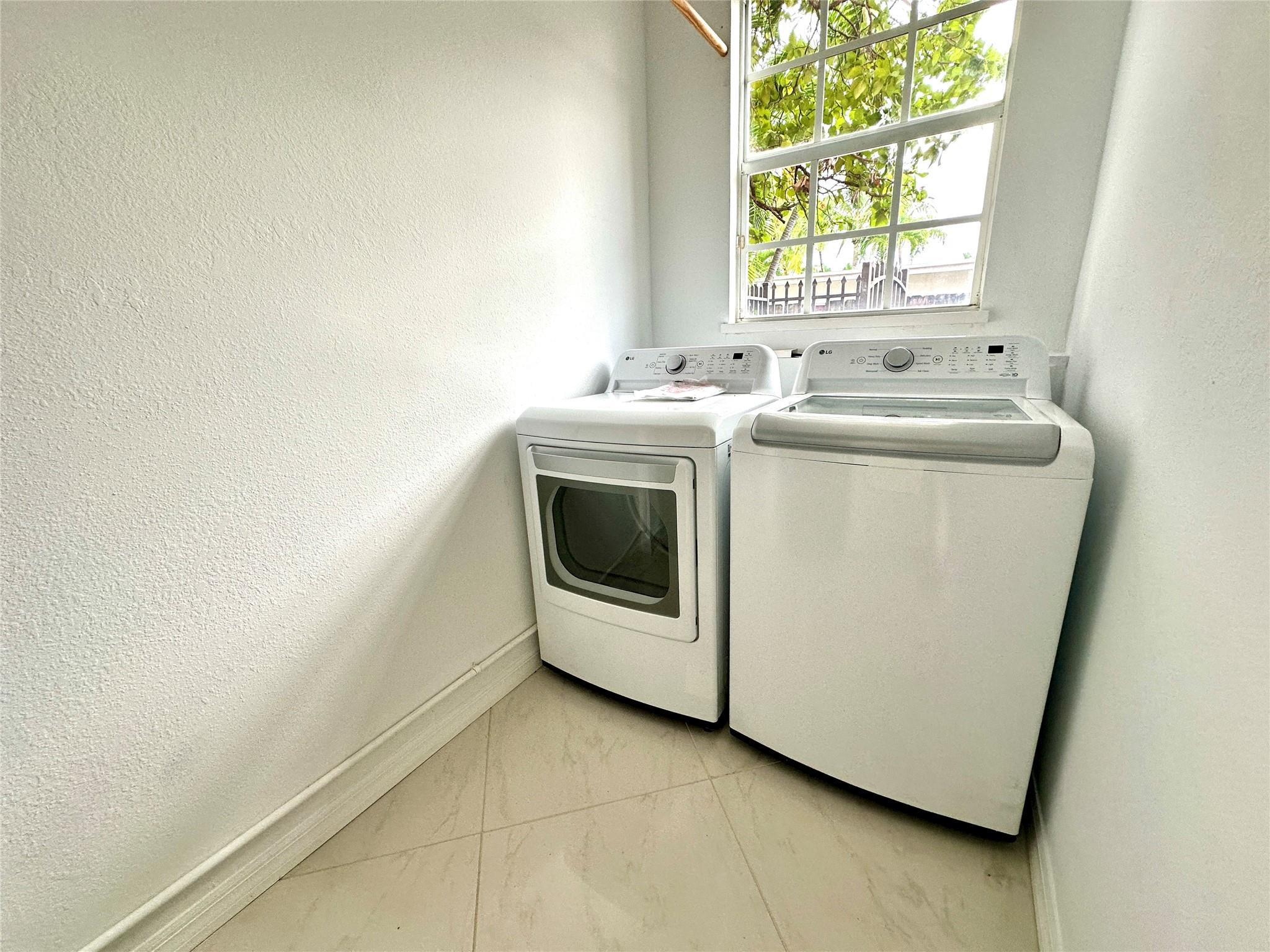 Silver Beach - Residential