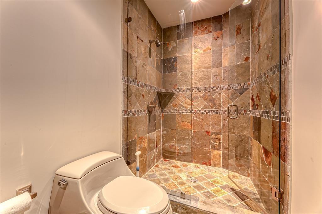 HARBOR BEACH - Residential Lease