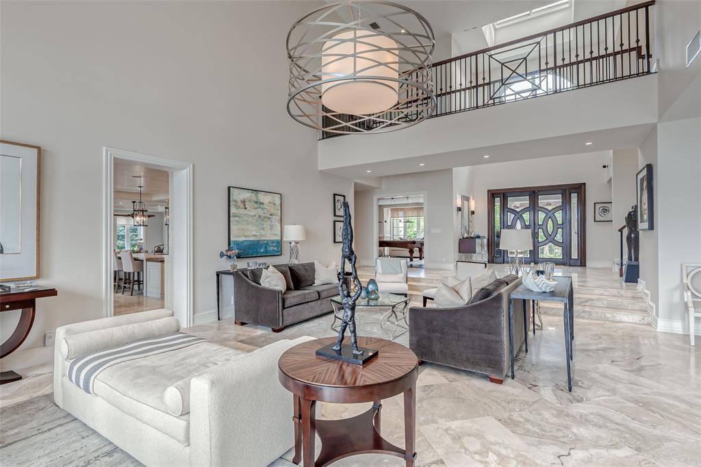 HARBOR BEACH - Residential Lease