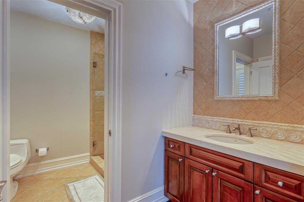 HARBOR BEACH - Residential Lease