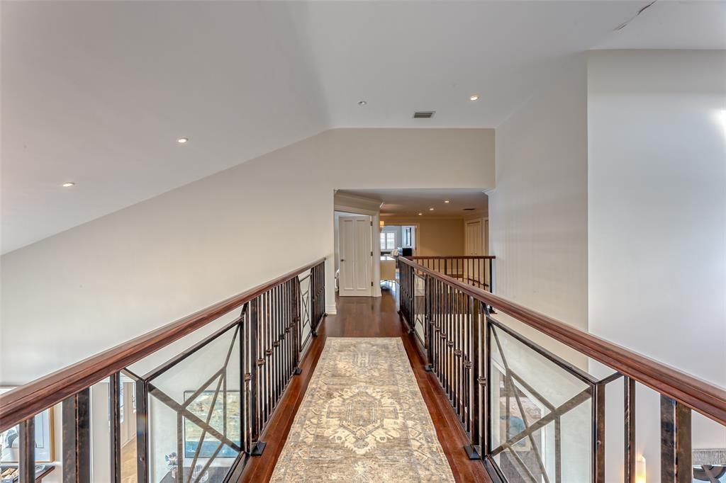 HARBOR BEACH - Residential Lease