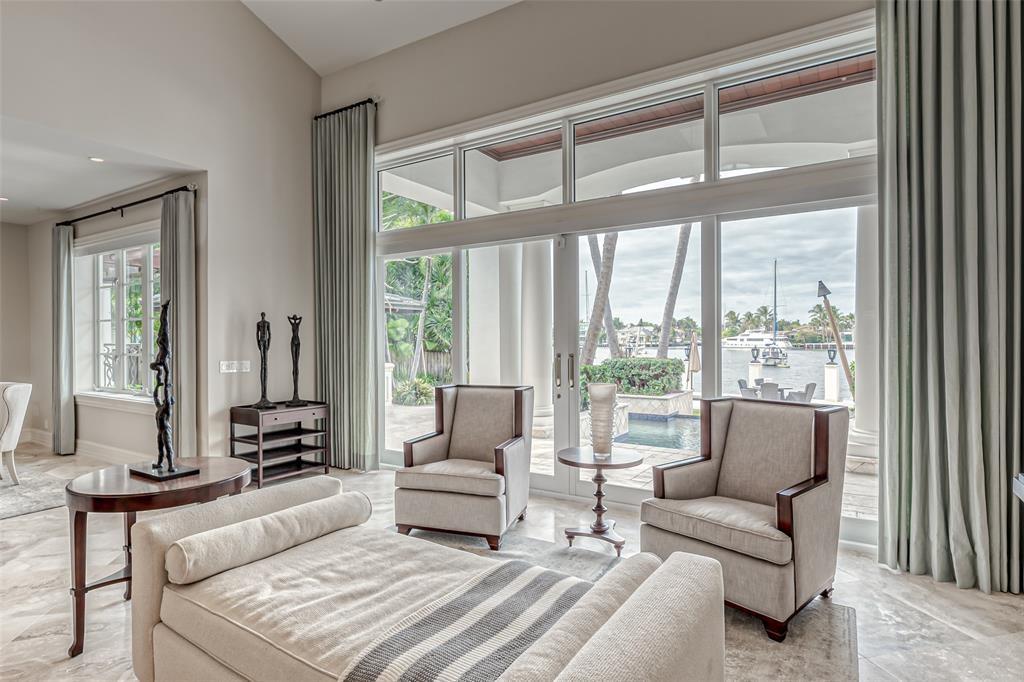 HARBOR BEACH - Residential Lease