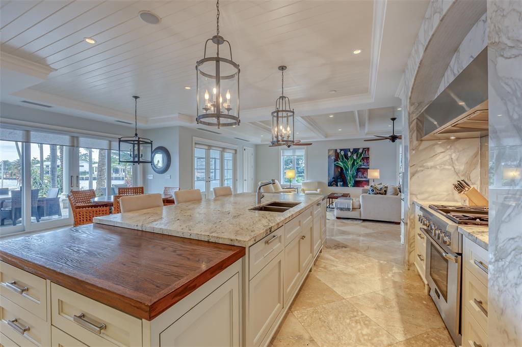 HARBOR BEACH - Residential Lease