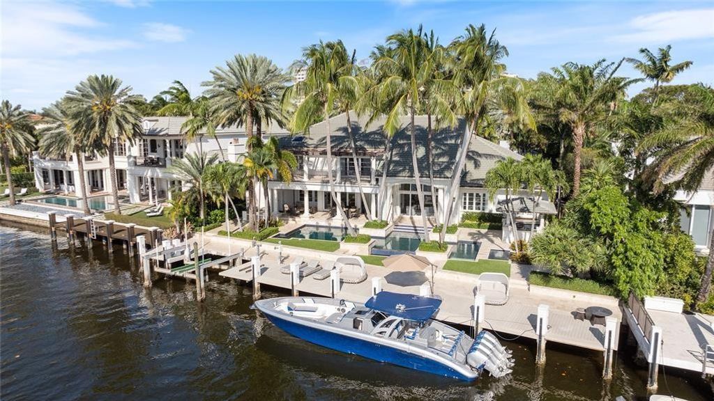 Photo of 1313 E Lake Drive, Fort Lauderdale, FL 33316 (MLS # F10539741)