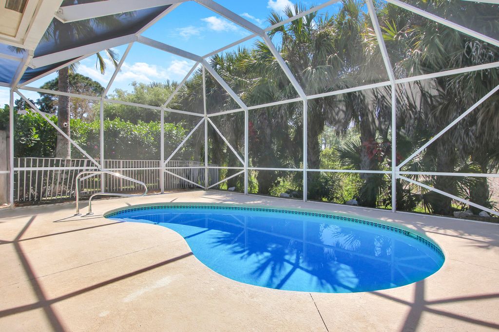 Photo of 6872 SE Warwick Lane, Stuart, FL 34997 (MLS # R10788480)