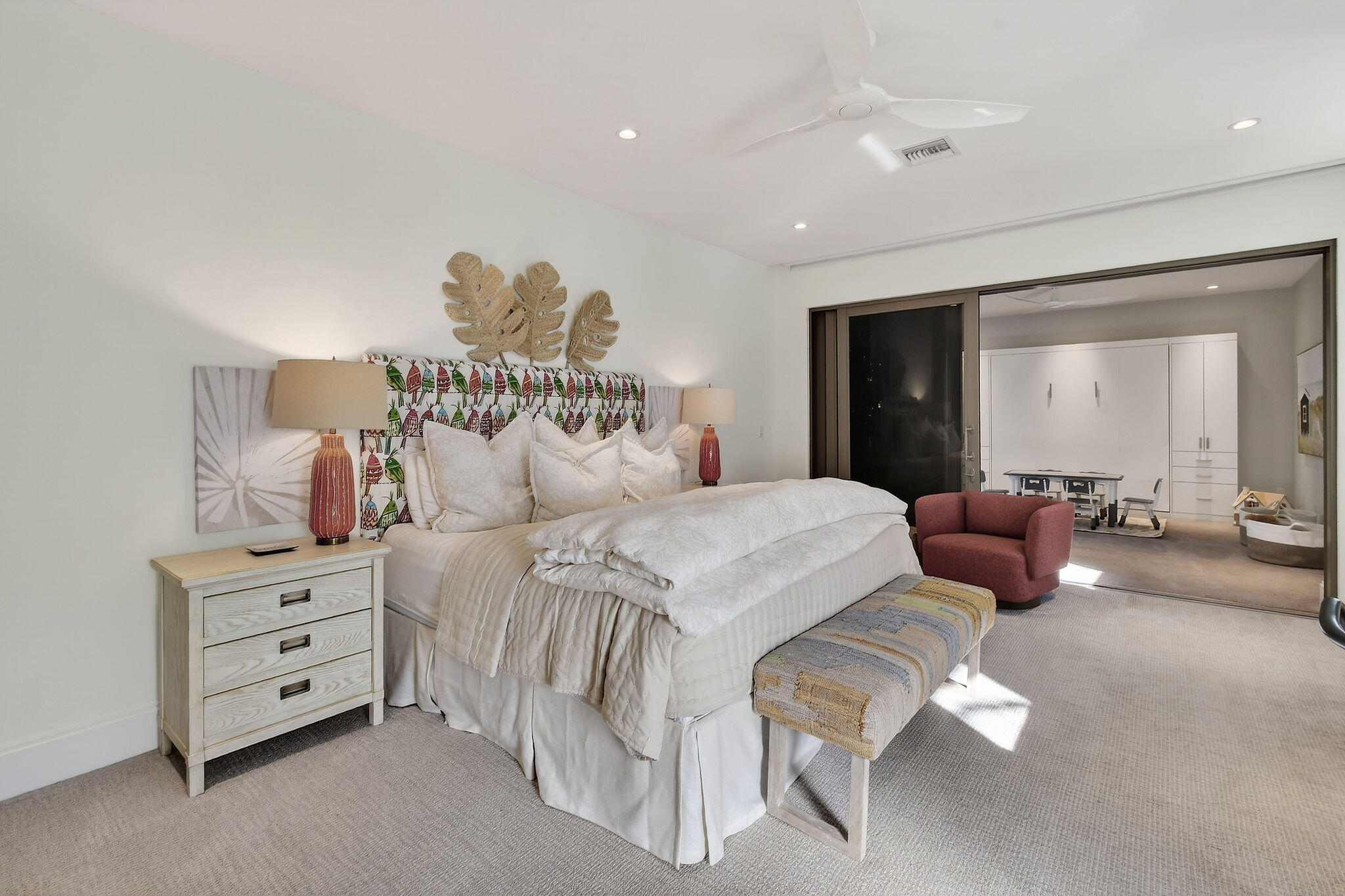 HARBOR PLACE - Residential