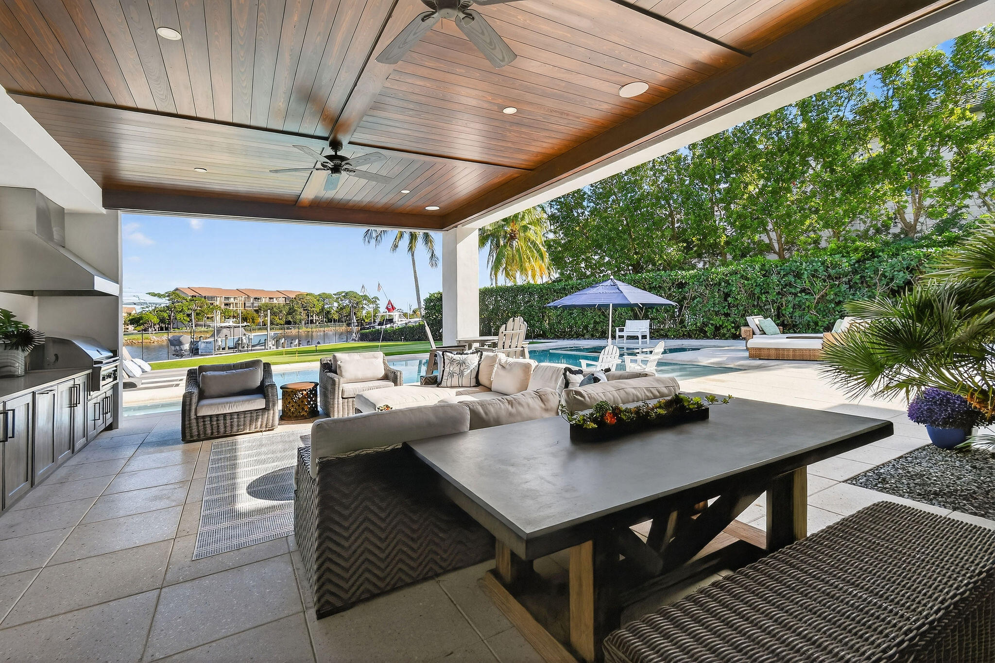 HARBOR PLACE - Residential