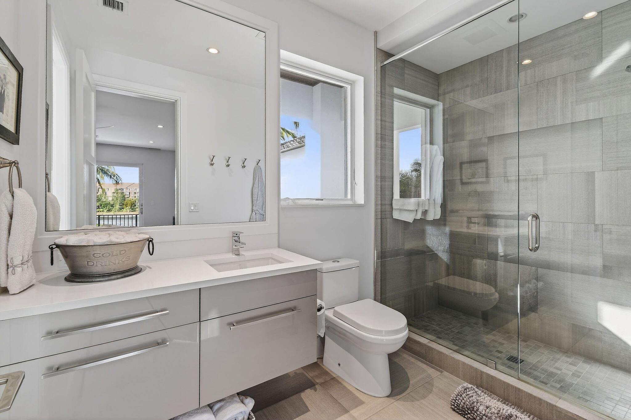 HARBOR PLACE - Residential